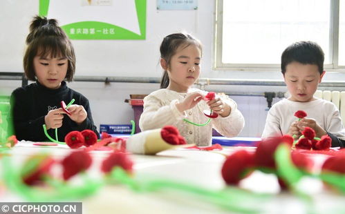 小手折出感恩花，洛阳康乃馨暖献母亲节